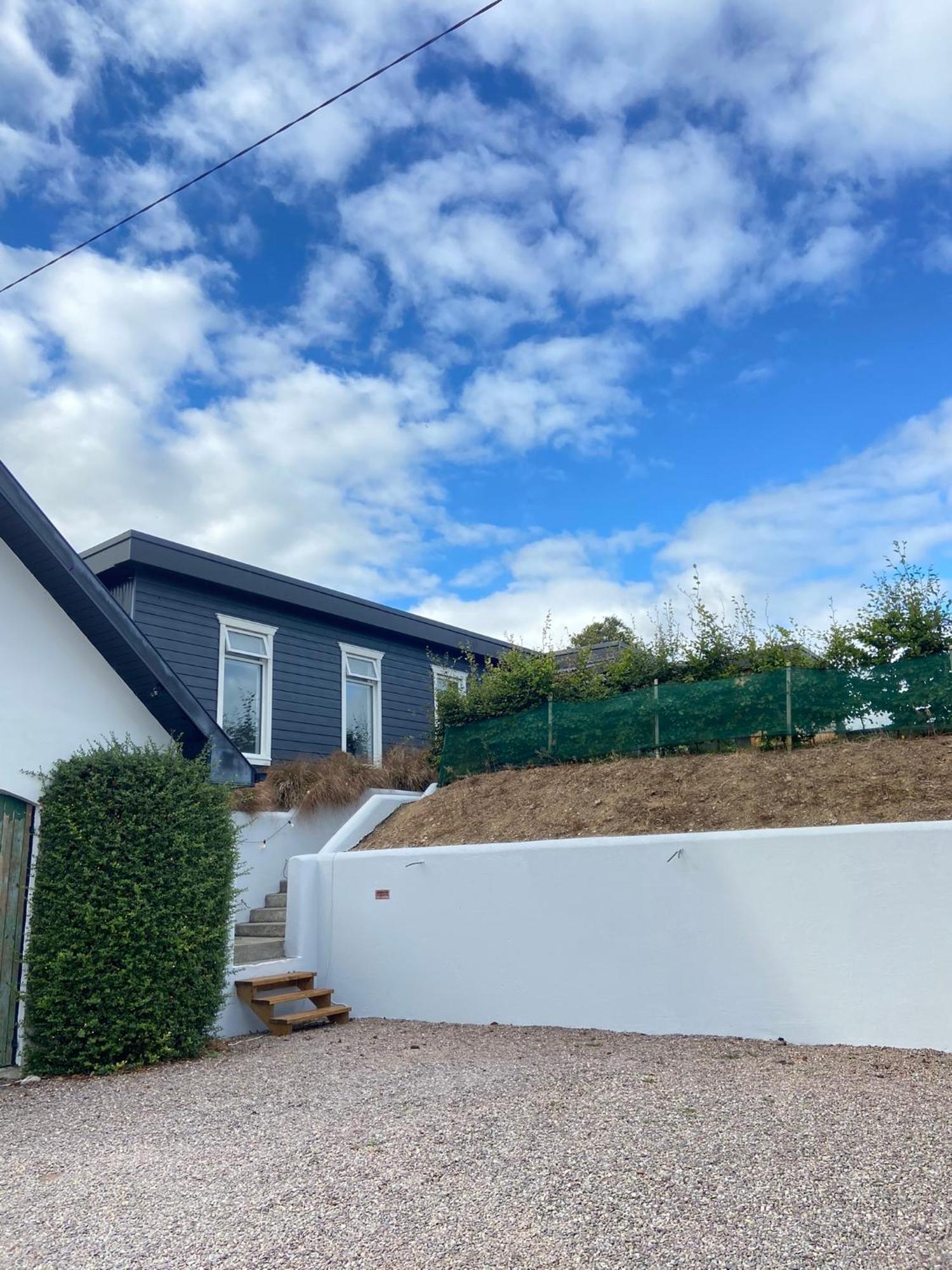Ocean Breeze Villa Cork Exterior photo